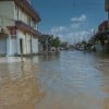 flooding in Baghdad, Oct 2015 (editorial only) - shutterstock_343387316