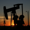 oil rig, nodding donkey (Pixabay) (2)