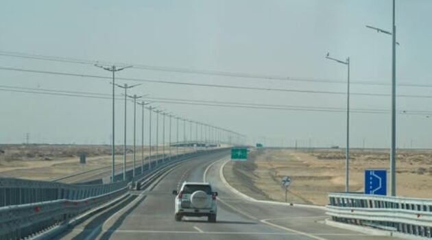 Sudani Opens First Segment of Development Road in Basra